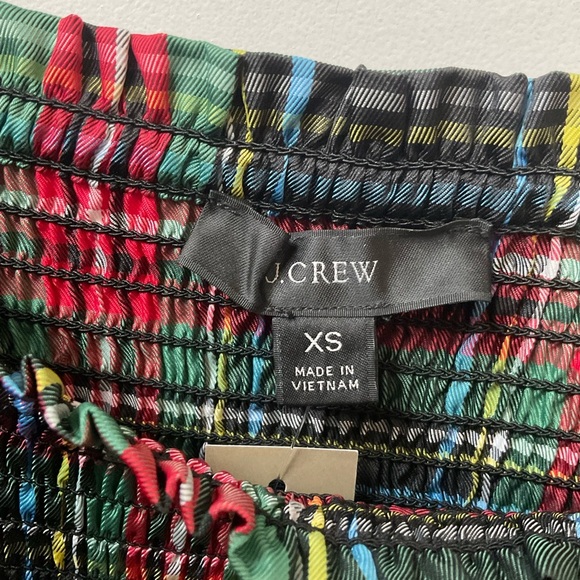J. Crew Puffed Sleeve in Stewart Tartan Plaid - Picture 3 of 5